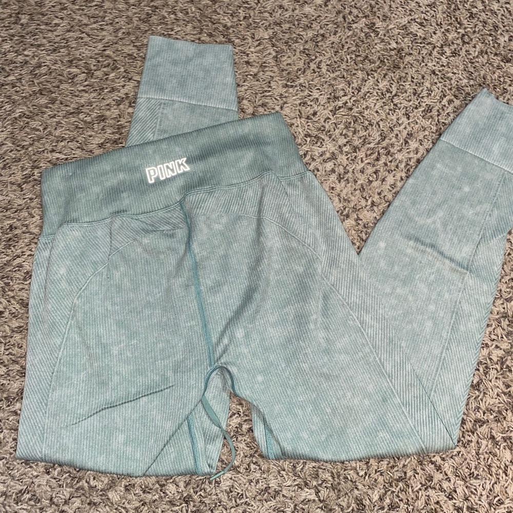 PINK Victoria’s Secret Joggers/Tights